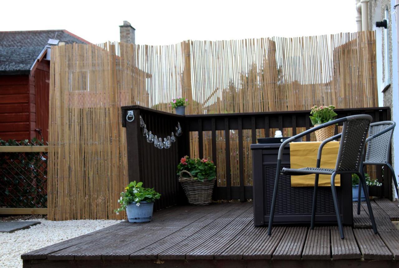 Luxurious Two Bedroom Apartment With Private Parking Perth Exterior photo